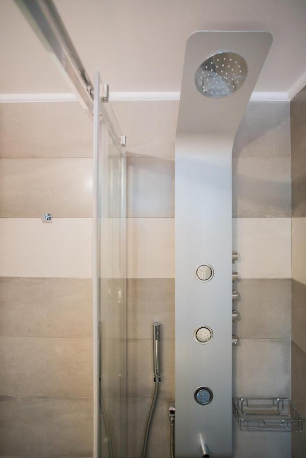 Athenian Living Suites Exterior foto